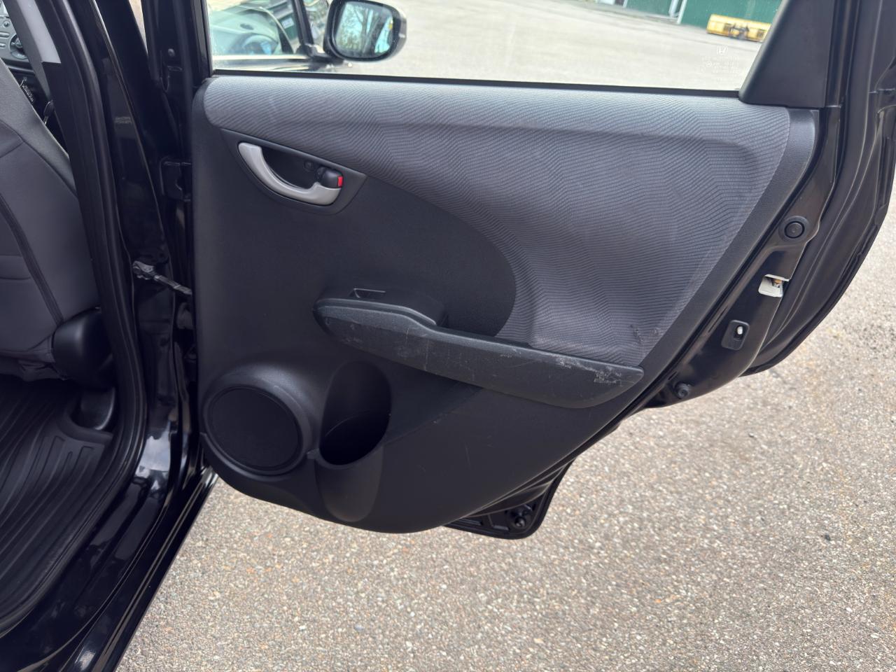 Honda Fit 5-Speed AT 2011