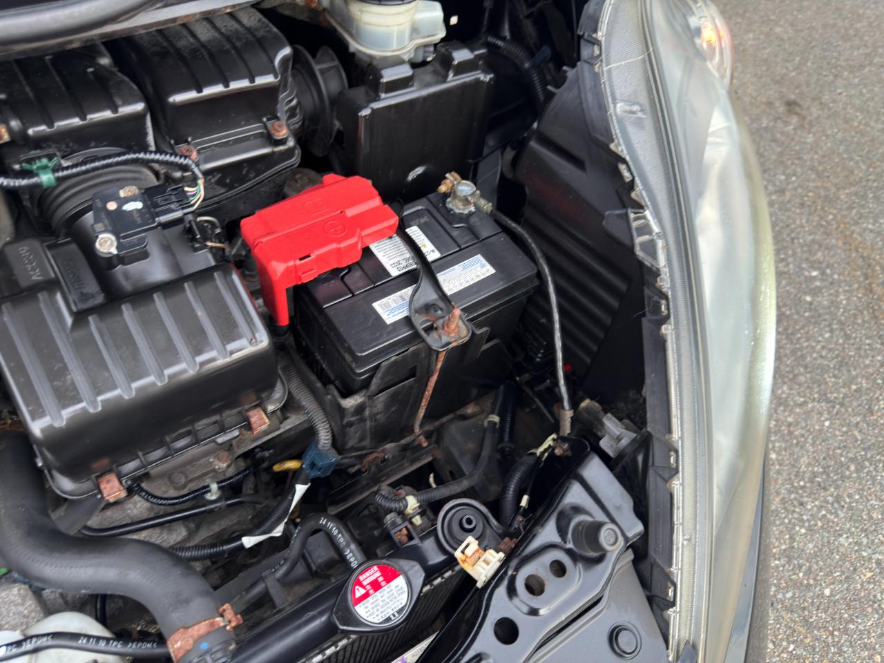 Honda Fit 5-Speed AT 2011