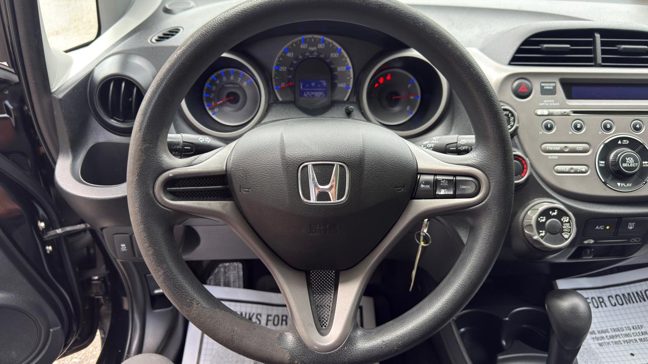 2011 Honda Fit Base - Photo 16