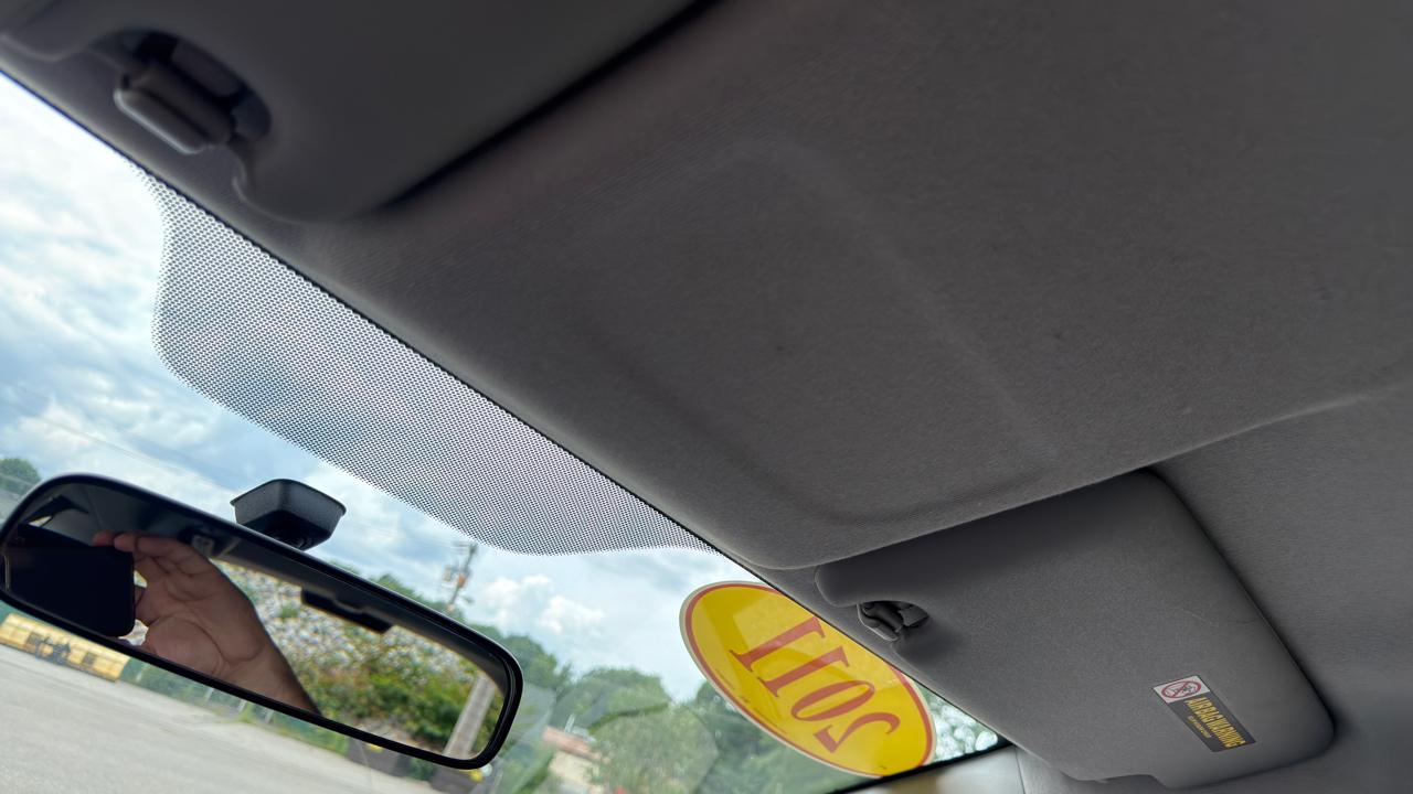 2011 Honda Fit Base - Photo 24