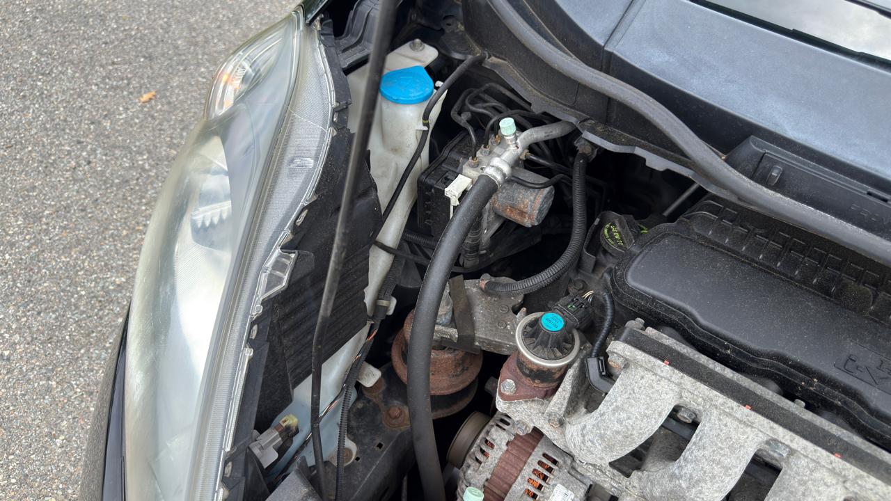 2011 Honda Fit Base - Photo 39