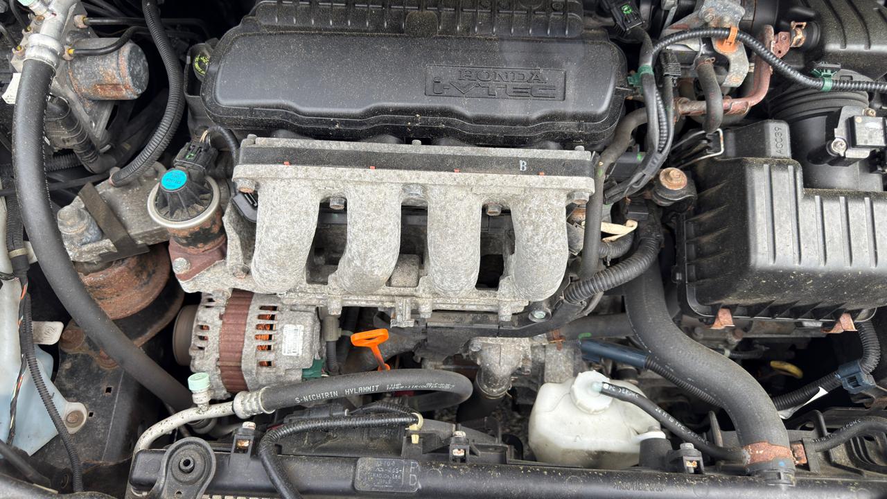 2011 Honda Fit Base - Photo 40