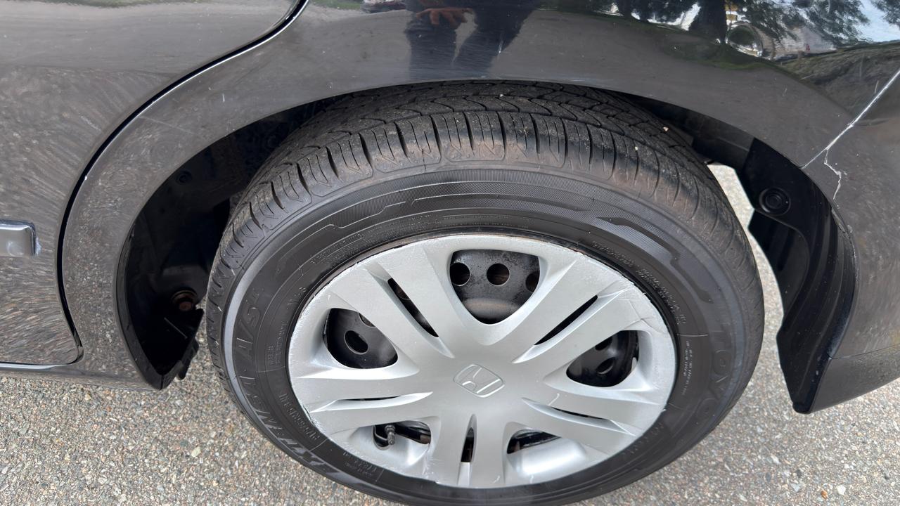 2011 Honda Fit Base - Photo 44