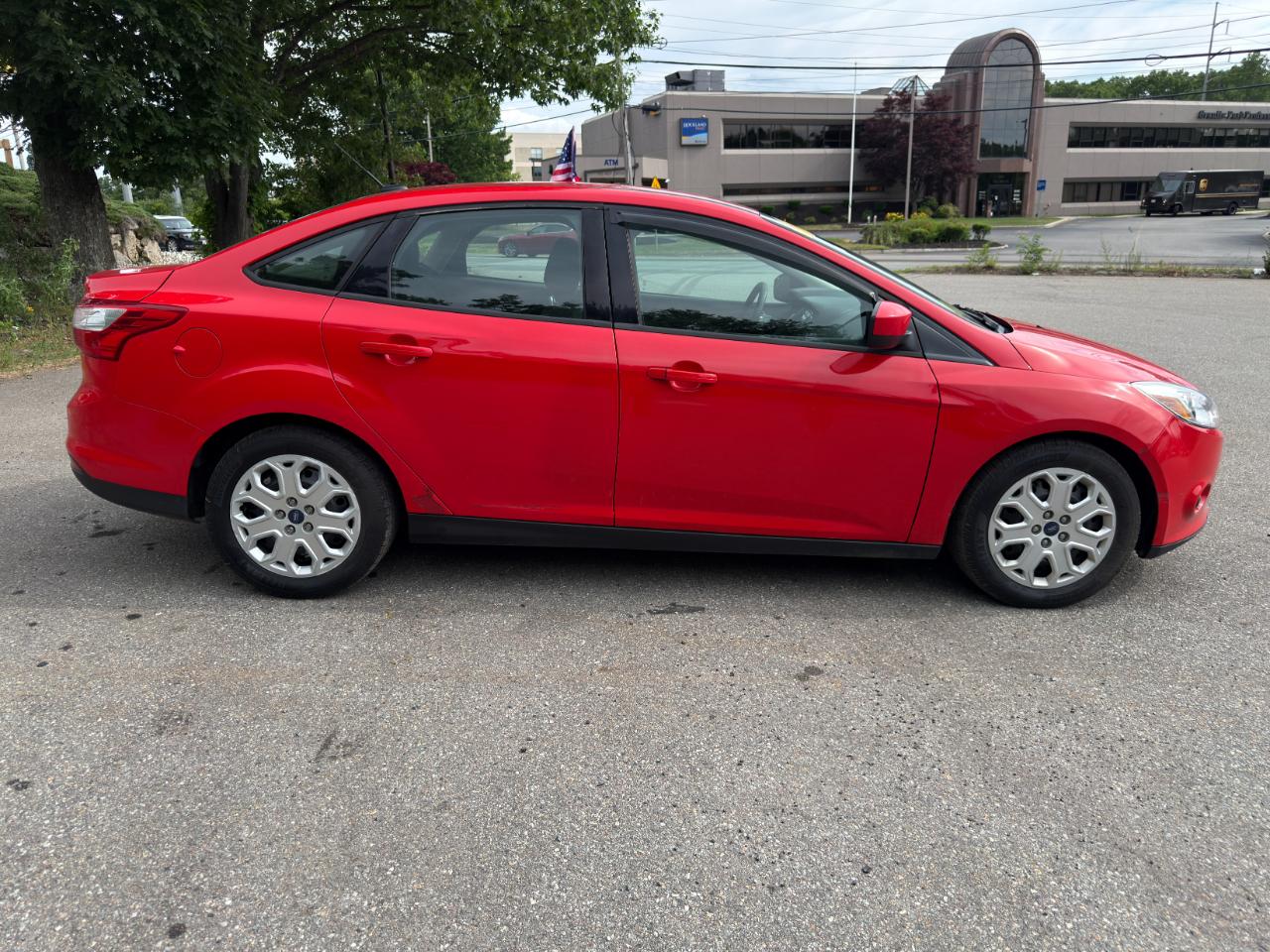 Ford Focus SE Sedan 2012