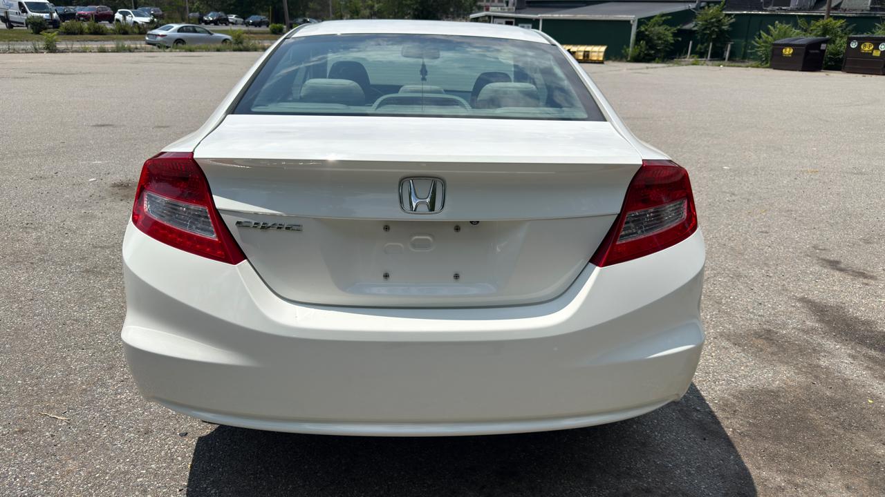 Honda Civic LX Coupe 5-Speed AT 2013