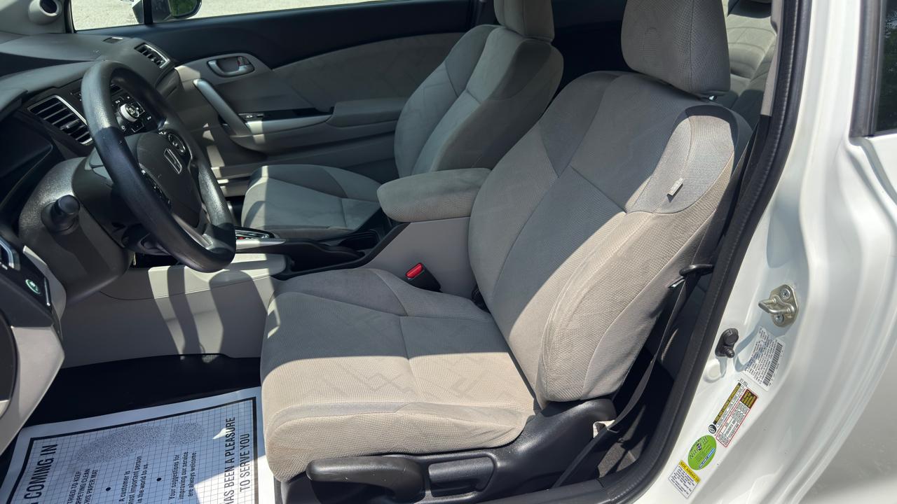 Honda Civic LX Coupe 5-Speed AT 2013