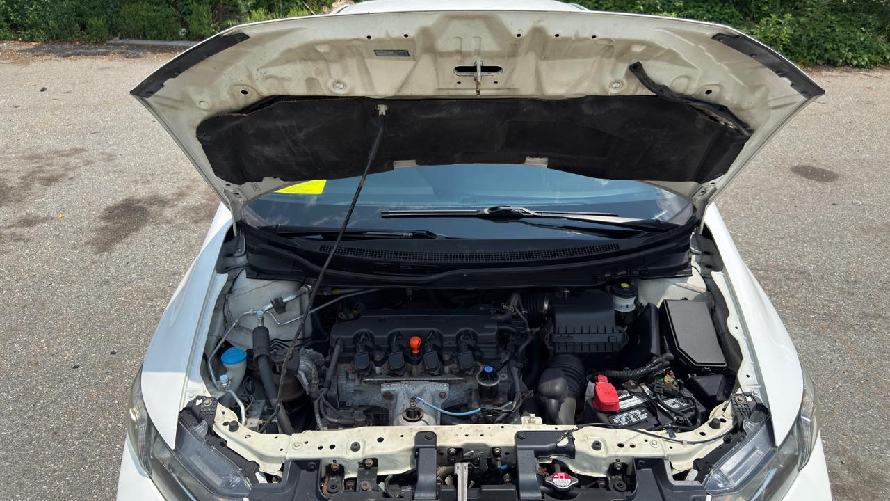 Honda Civic LX Coupe 5-Speed AT 2013