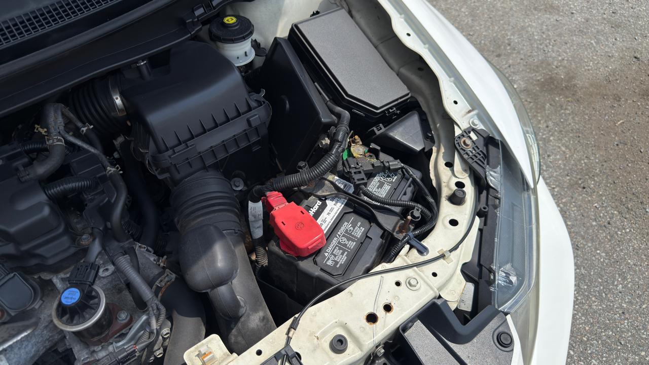 Honda Civic LX Coupe 5-Speed AT 2013