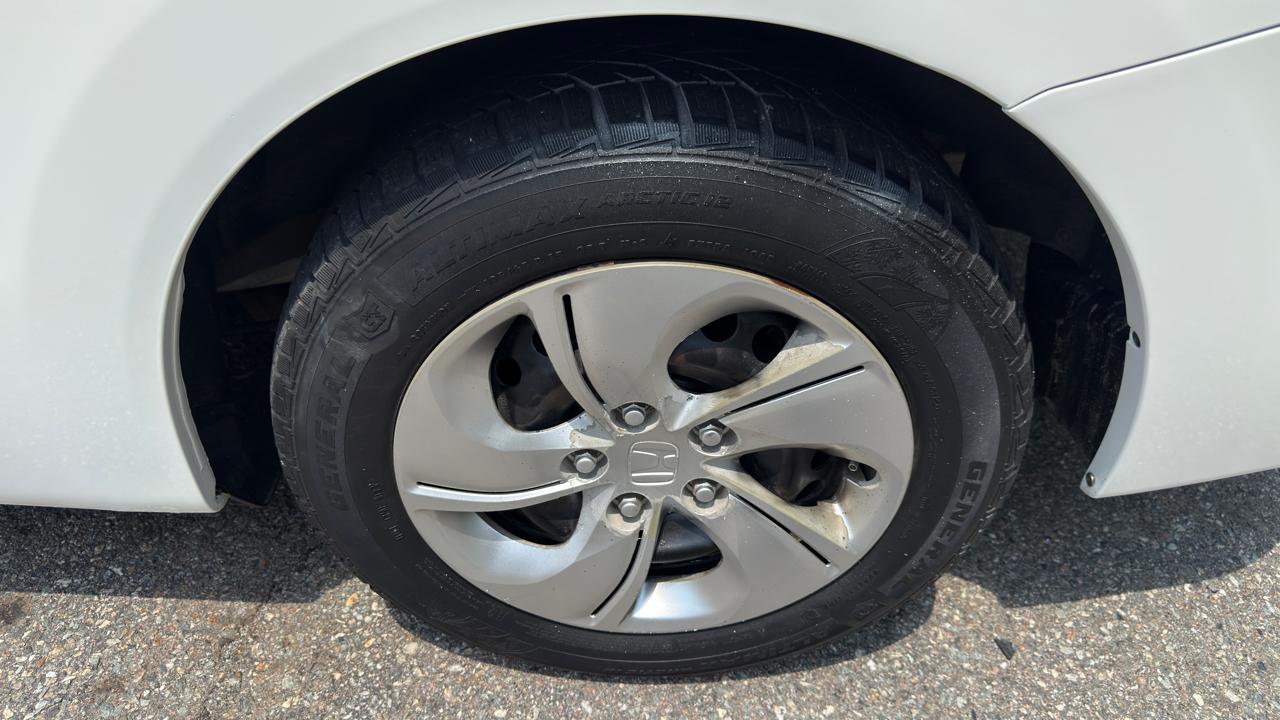 Honda Civic LX Coupe 5-Speed AT 2013