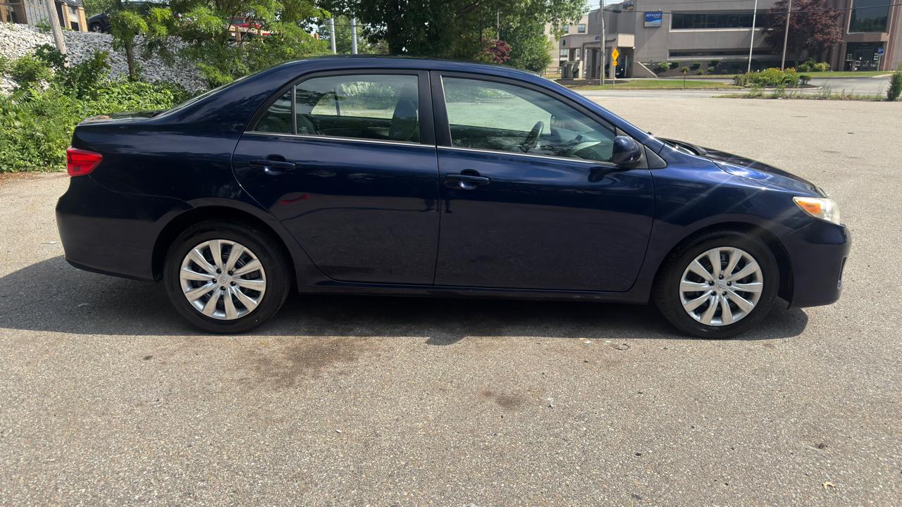 Toyota Corolla LE 2013