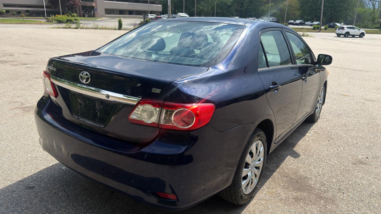 Toyota Corolla LE 2013