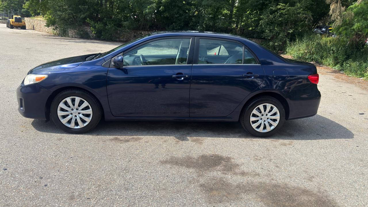 Toyota Corolla LE 2013