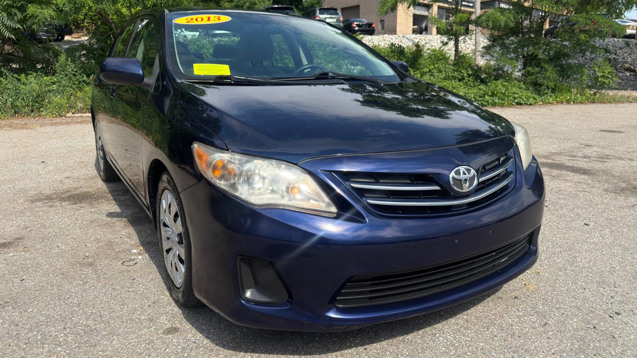 Toyota Corolla LE 2013