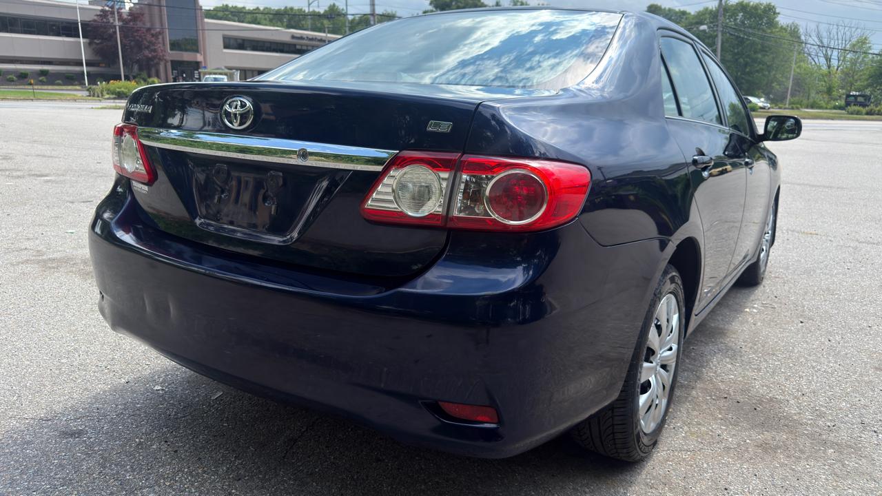Toyota Corolla LE 2013