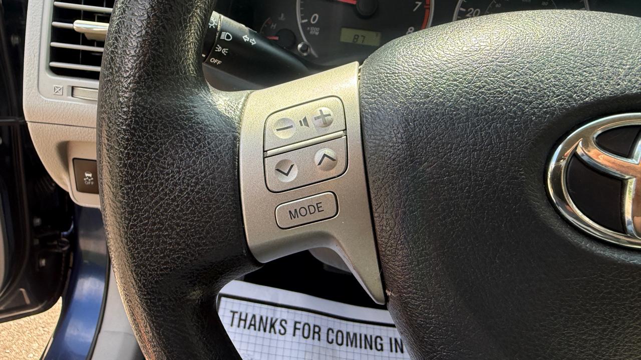 Toyota Corolla LE 2013