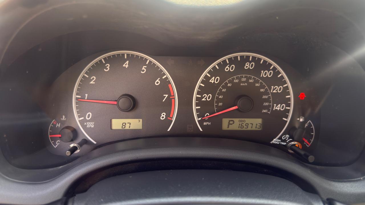Toyota Corolla LE 2013