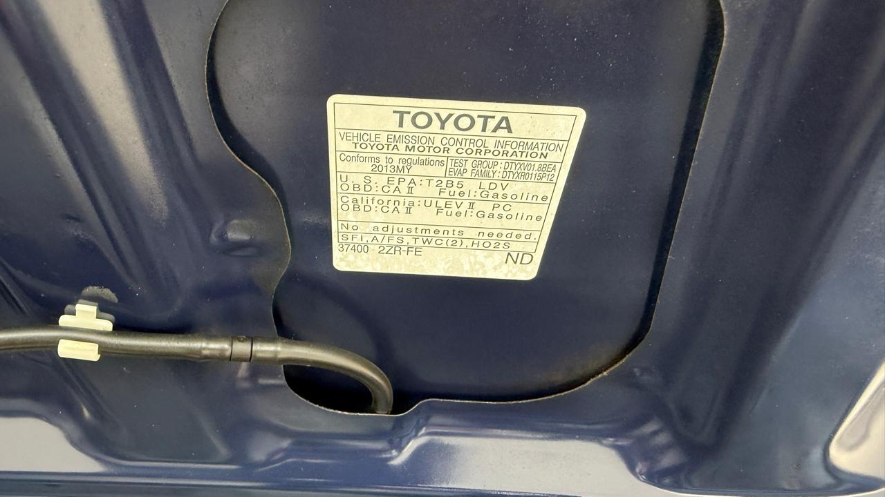 Toyota Corolla LE 2013