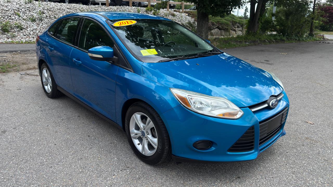 Ford Focus SE Sedan 2013