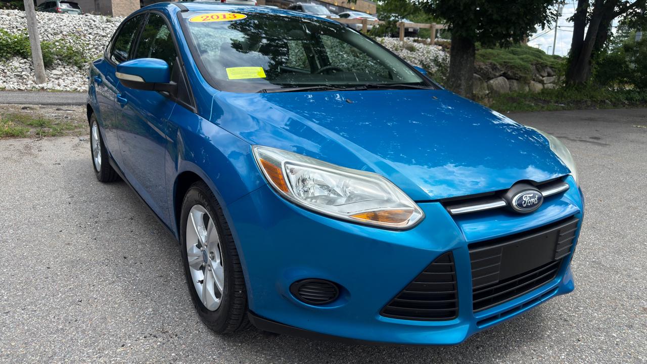 Ford Focus SE Sedan 2013