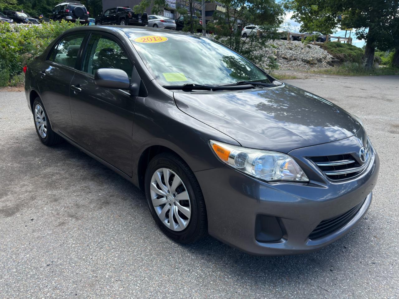 Toyota Corolla LE 4-Speed AT 2013