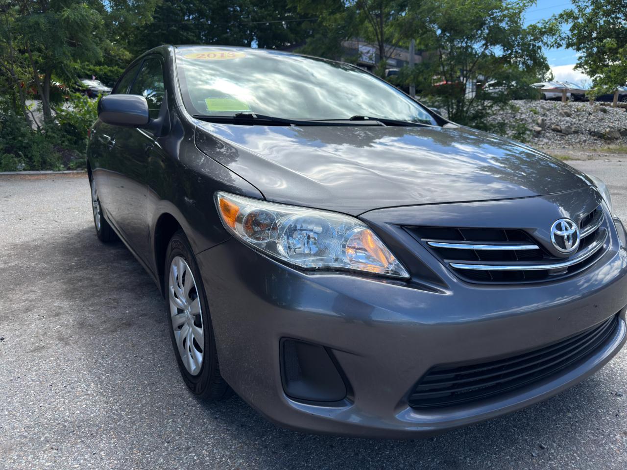 Toyota Corolla LE 4-Speed AT 2013