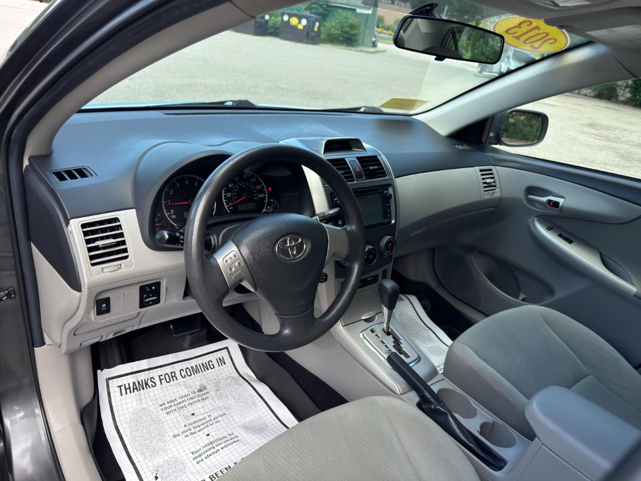 Toyota Corolla LE 4-Speed AT 2013
