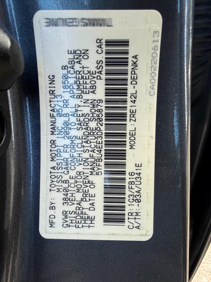 Toyota Corolla LE 4-Speed AT 2013