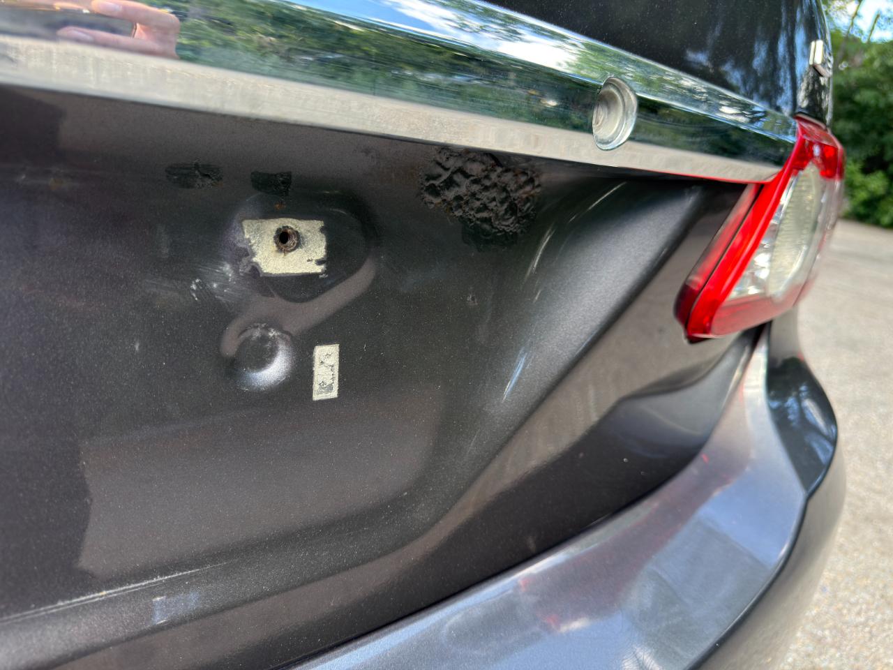Toyota Corolla LE 4-Speed AT 2013