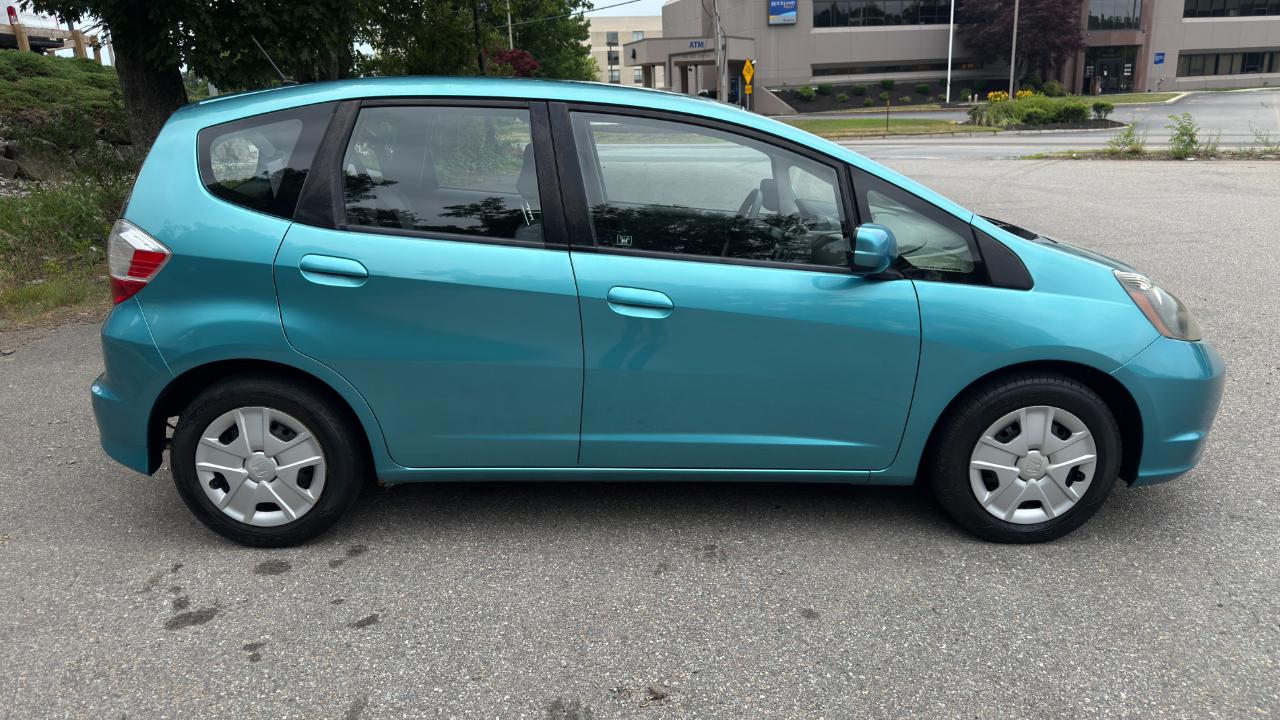 Honda Fit 5-Speed AT 2012