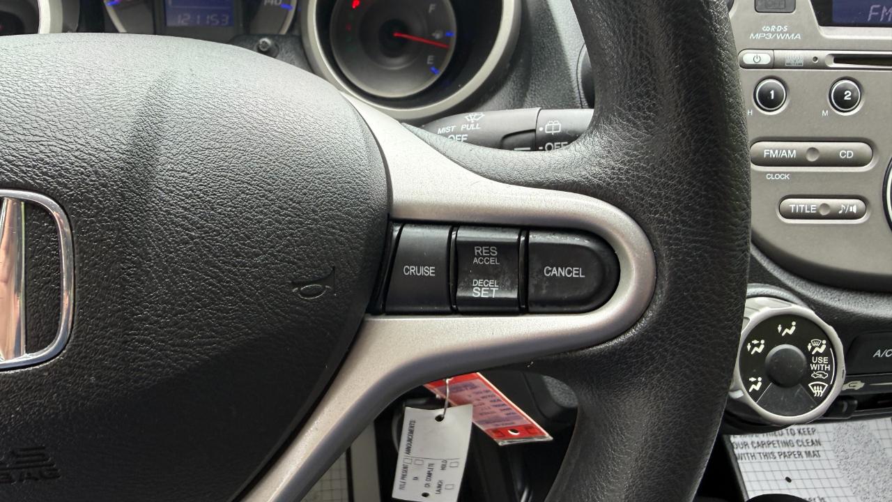Honda Fit 5-Speed AT 2012