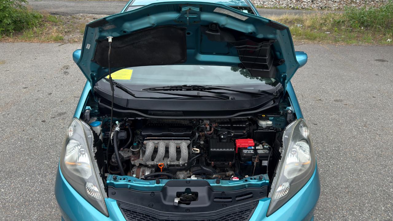 Honda Fit 5-Speed AT 2012