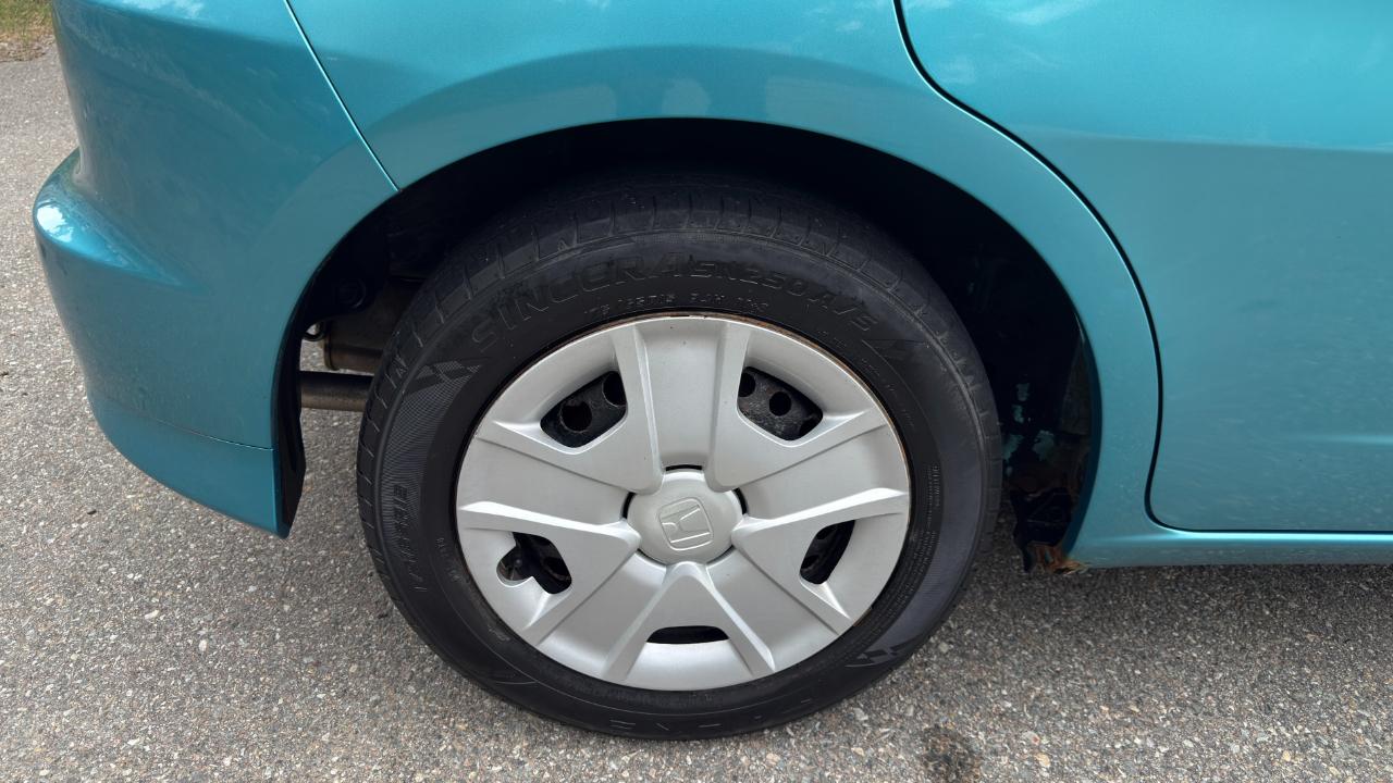 Honda Fit 5-Speed AT 2012