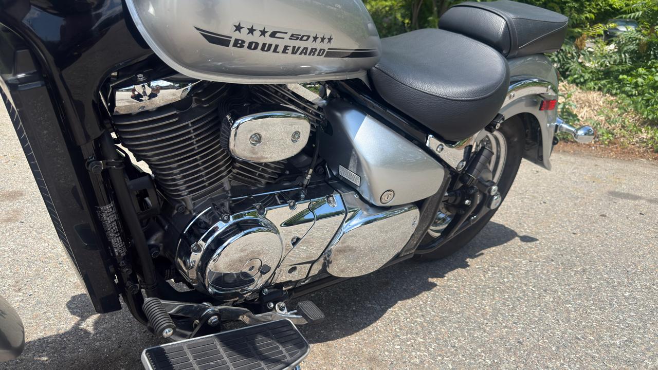 Suzuki Boulevard C50  2019