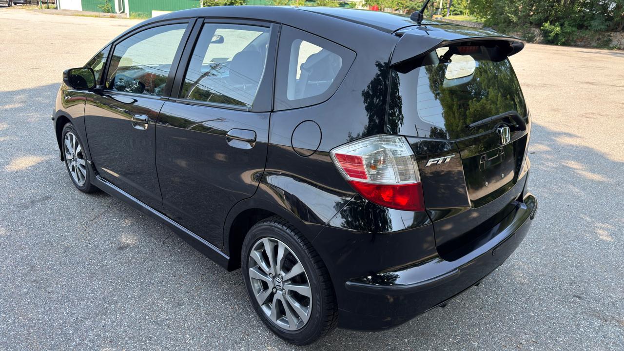 Honda Fit Sport 5-Speed AT 2013