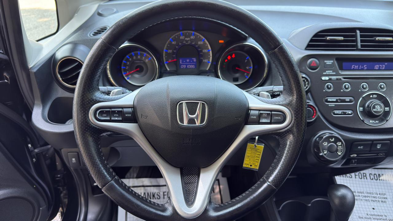 Honda Fit Sport 5-Speed AT 2013