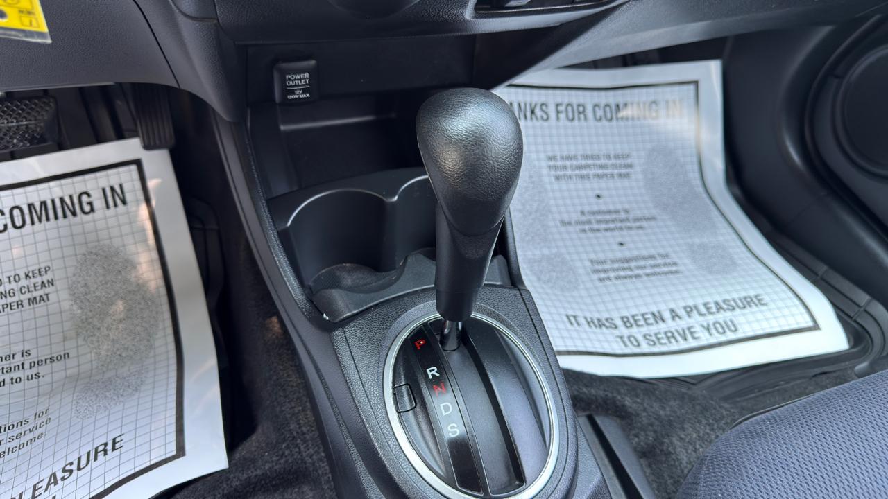 Honda Fit Sport 5-Speed AT 2013