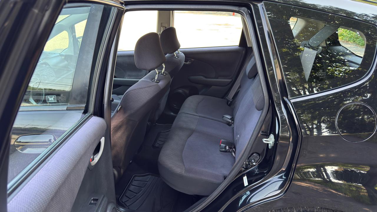 Honda Fit Sport 5-Speed AT 2013