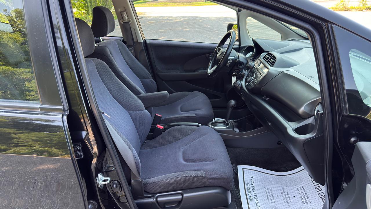Honda Fit Sport 5-Speed AT 2013