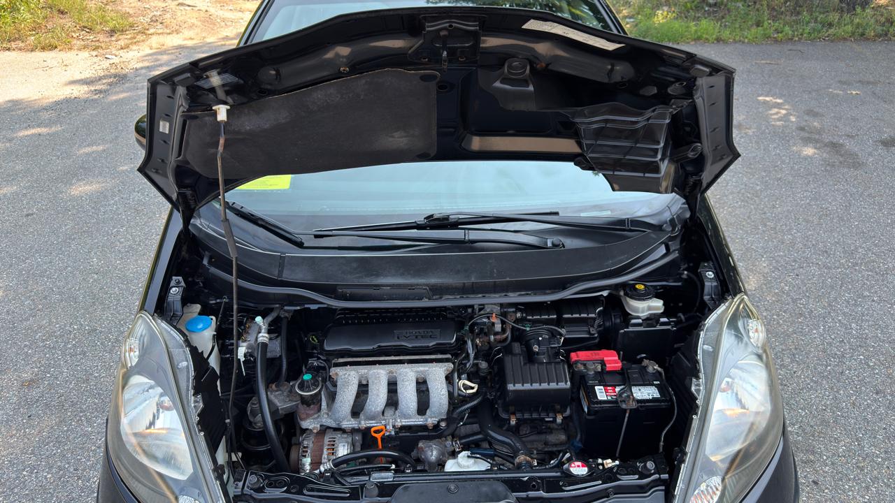 Honda Fit Sport 5-Speed AT 2013