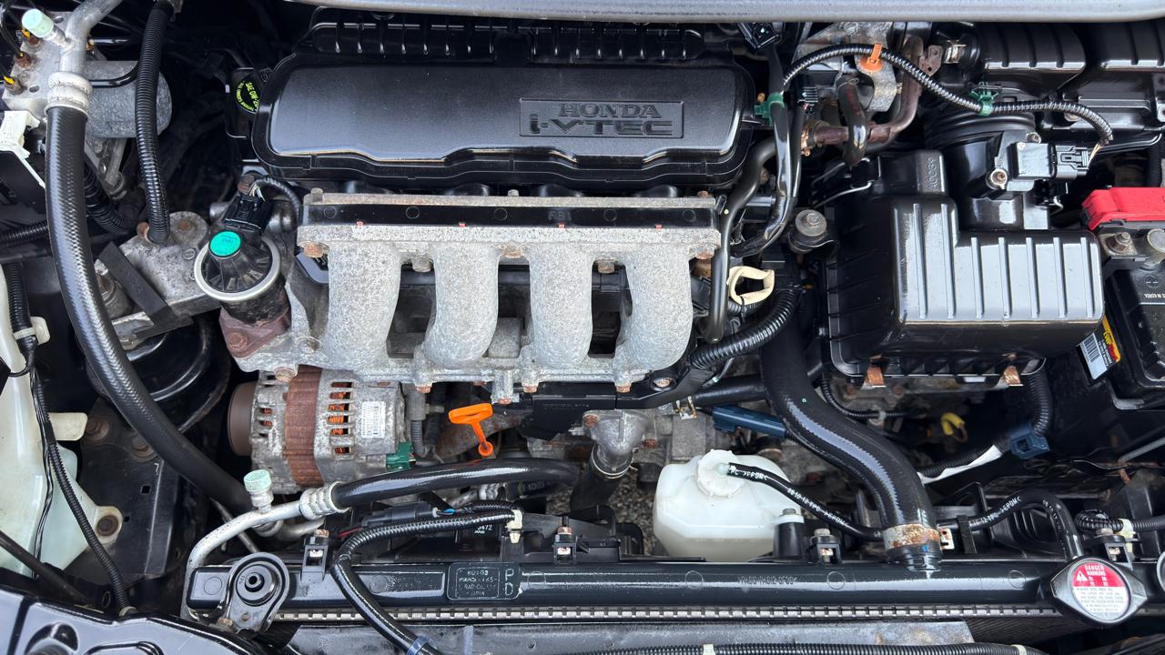 Honda Fit Sport 5-Speed AT 2013