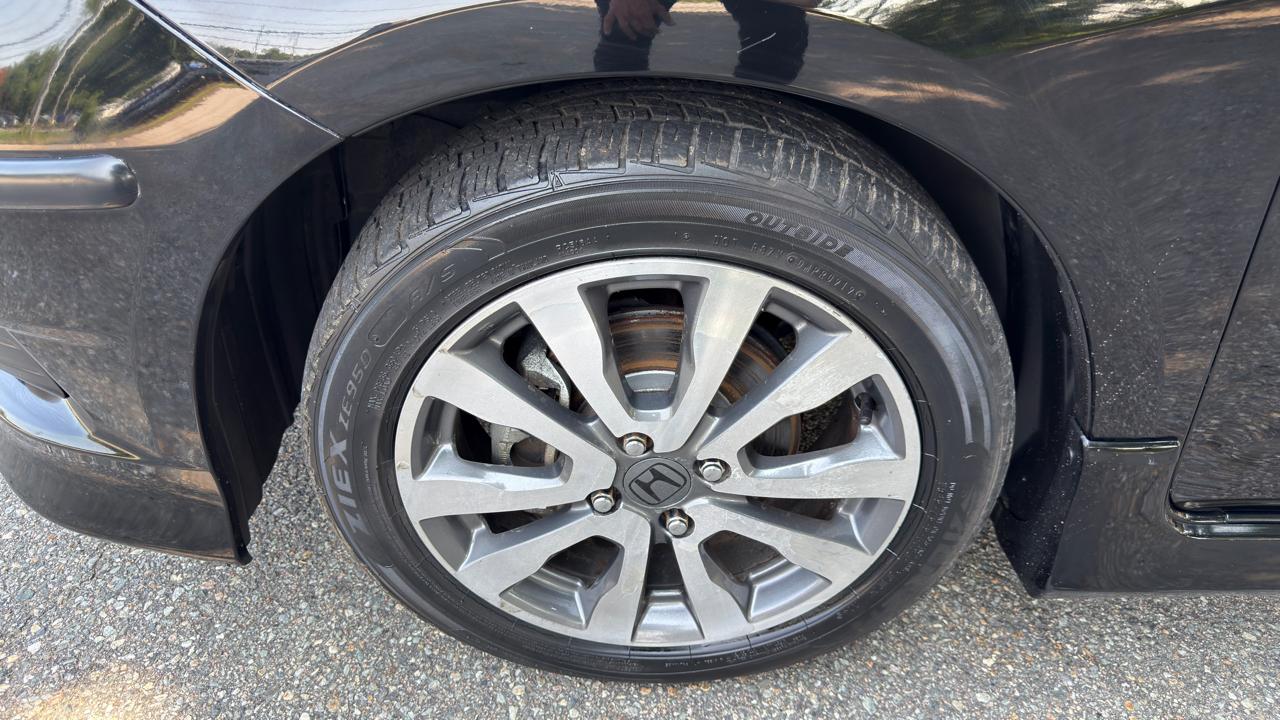 Honda Fit Sport 5-Speed AT 2013