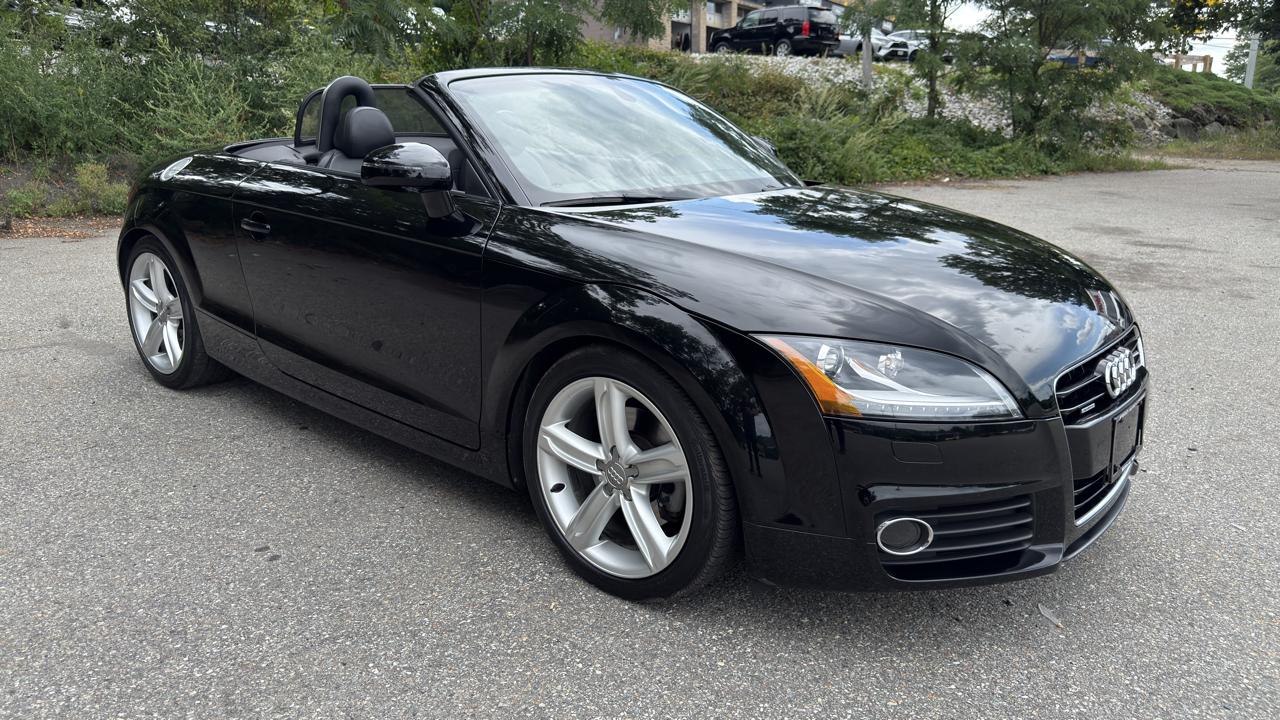 Audi TT 2.0T Roadster quattro S tronic 2012