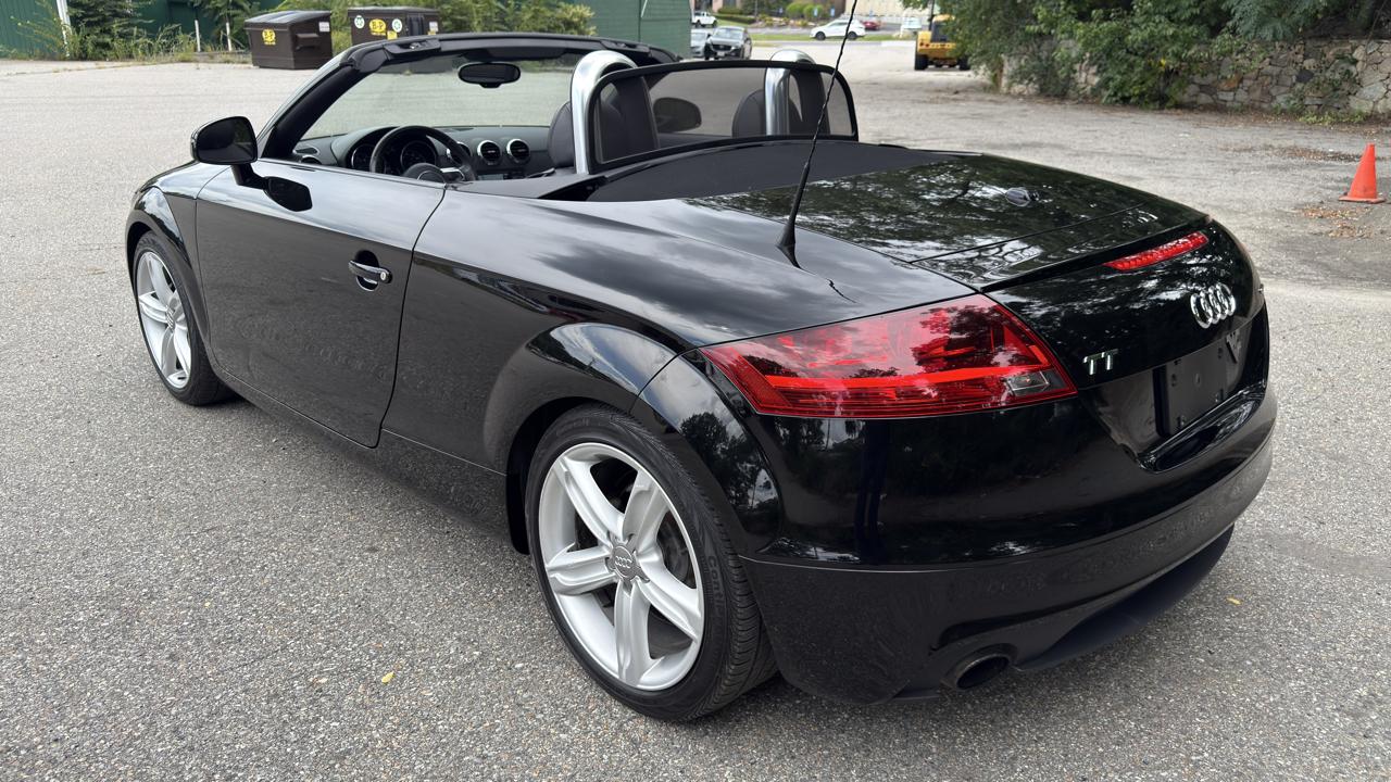 Audi TT 2.0T Roadster quattro S tronic 2012