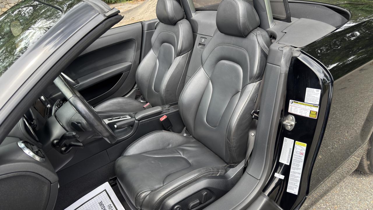 Audi TT 2.0T Roadster quattro S tronic 2012
