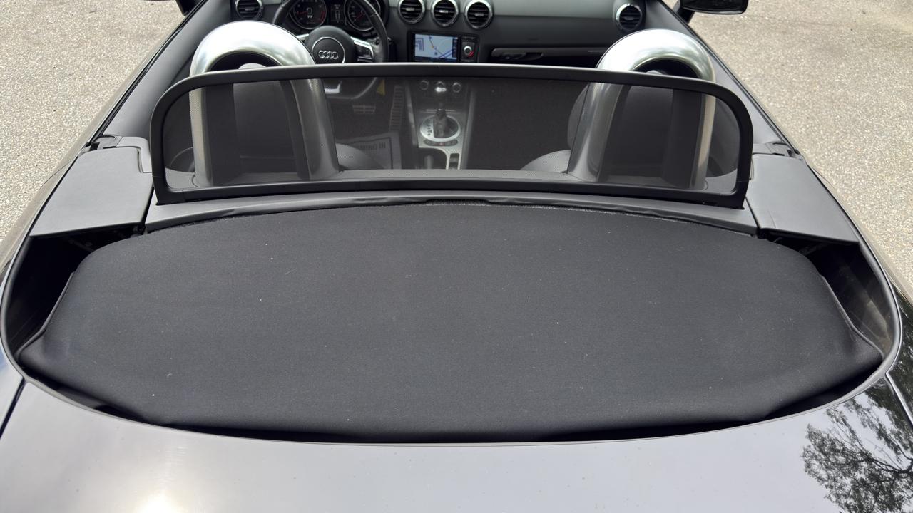 Audi TT 2.0T Roadster quattro S tronic 2012