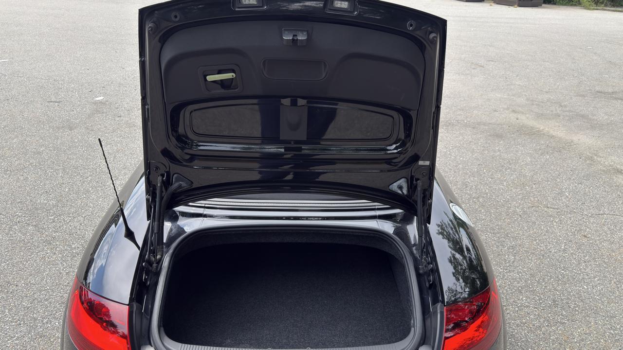 Audi TT 2.0T Roadster quattro S tronic 2012