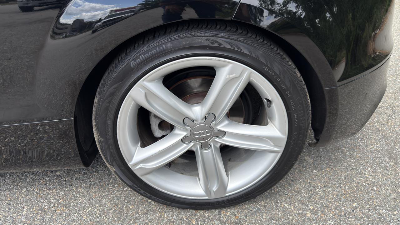 Audi TT 2.0T Roadster quattro S tronic 2012