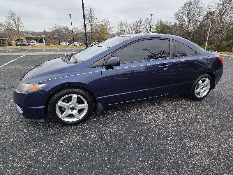 2011 Honda Civic LX Coupe 5-Speed AT