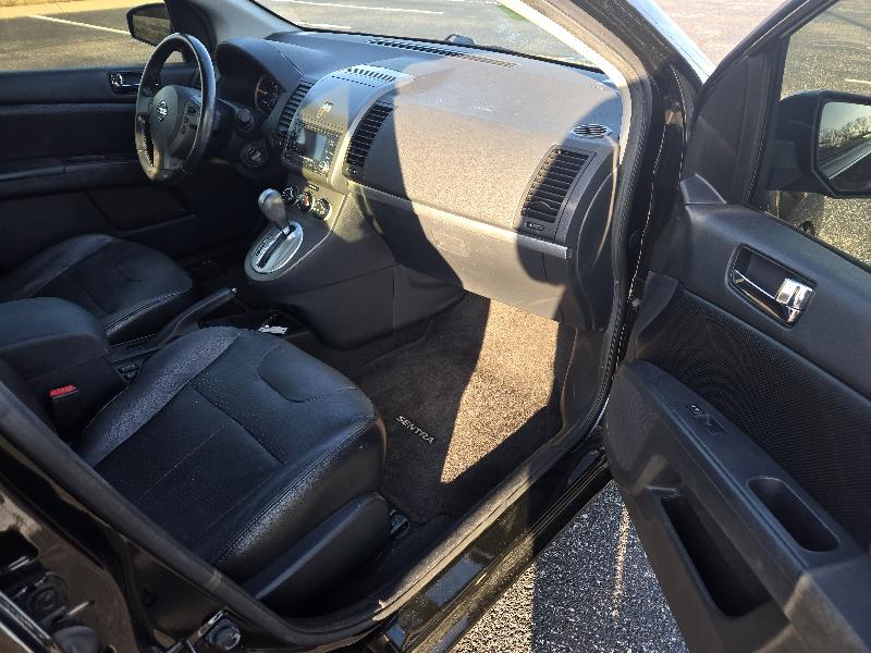 Nissan Sentra 2.0 SL 2010