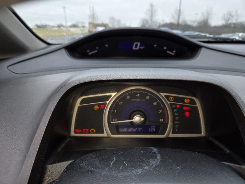 Honda Civic LX-S Sedan 5-Speed AT 2011